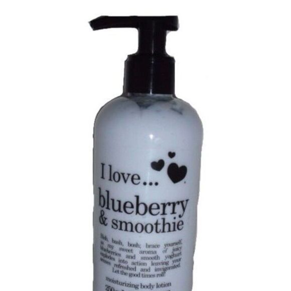 I LOVE ... - 🎉HP🎉NWT Blueberry & Smoothie Bubble Bath & Shower Gel. 16.9 fl. oz. - Picture 9 of 16